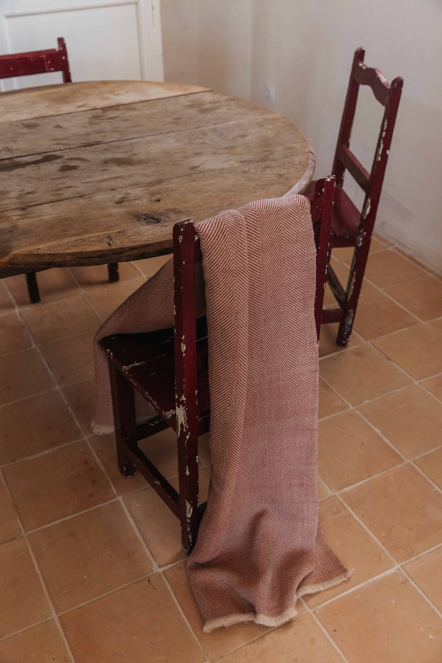 abbatte-manta-alpaca-nuez-lino-rosa