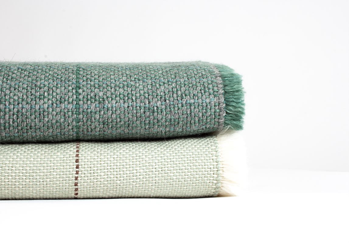 Manta de Alpaca Baby con Seda verde celadón