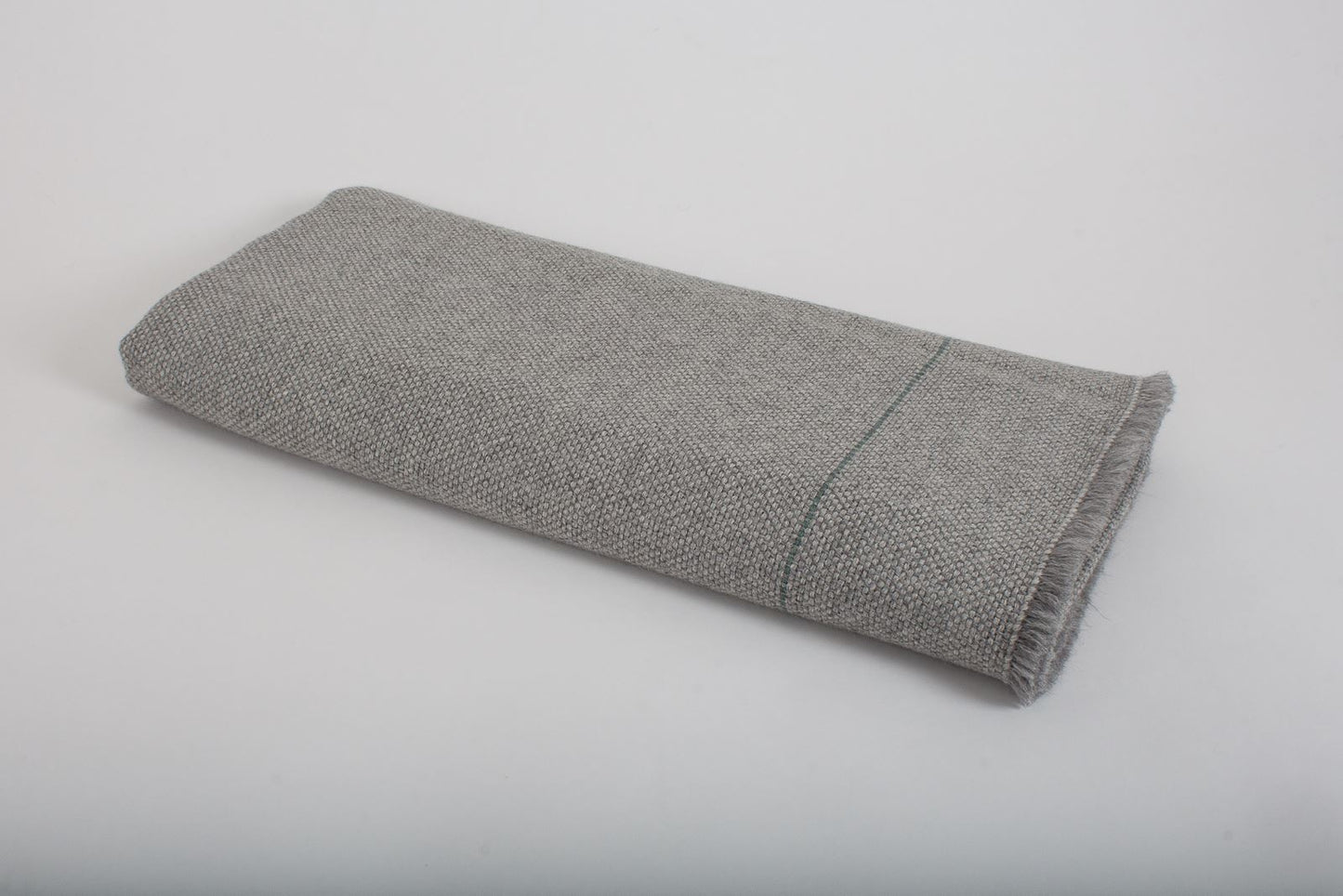 Manta de Alpaca natural gris lluvia