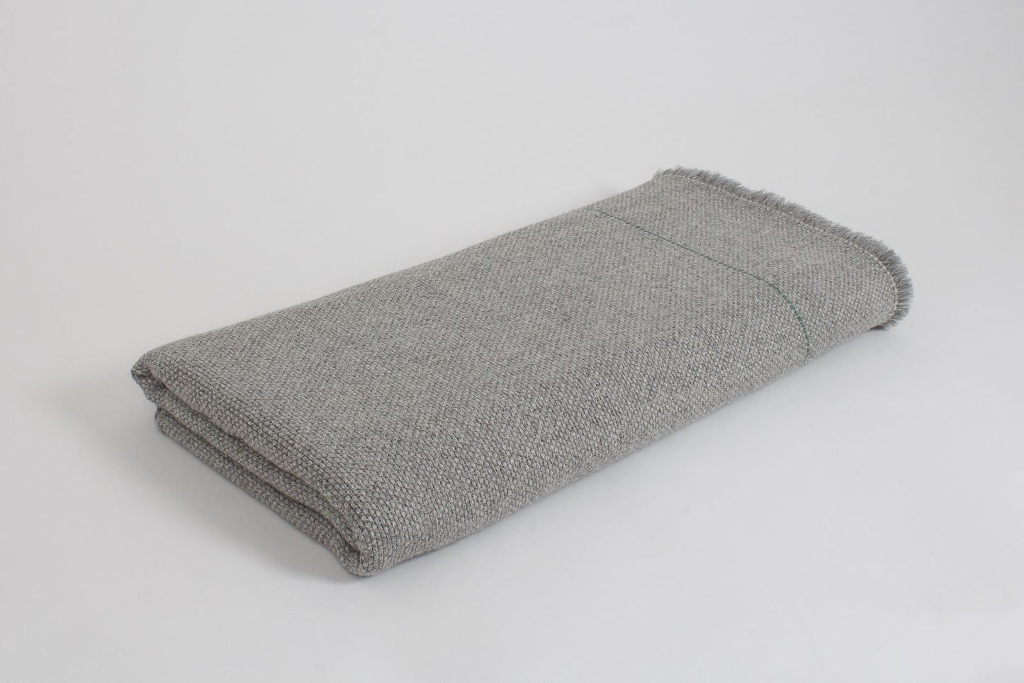 Manta de Alpaca natural gris lluvia