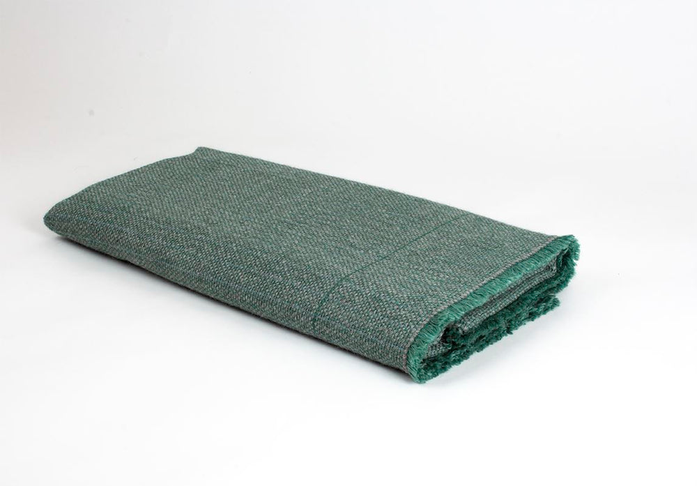 Manta de Alpaca Baby con Seda verde celadón