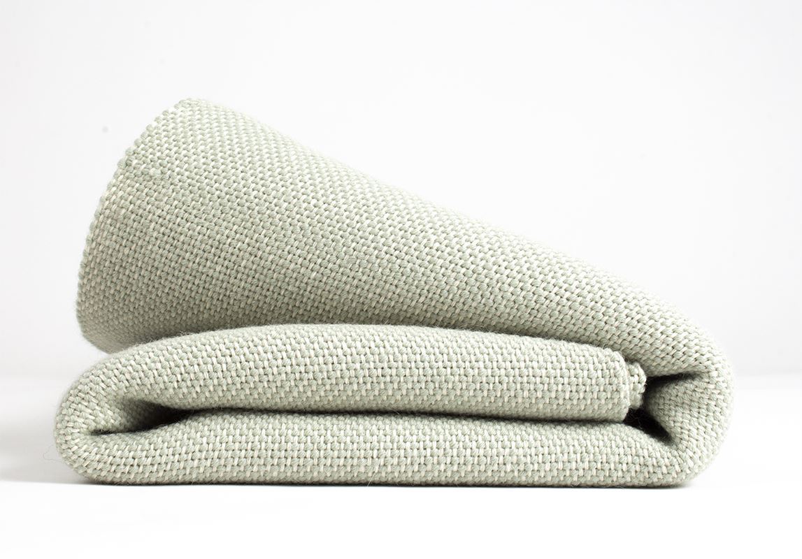 Manta de Alpaca con Lana Merino verde claro
