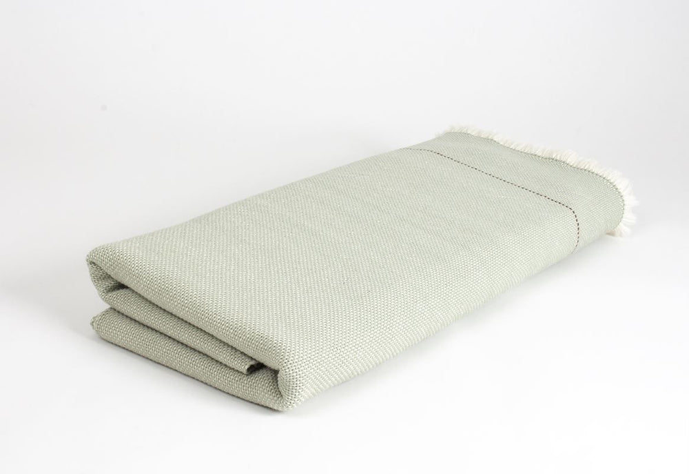 
                  
                    Manta de Alpaca con Lana Merino verde claro
                  
                