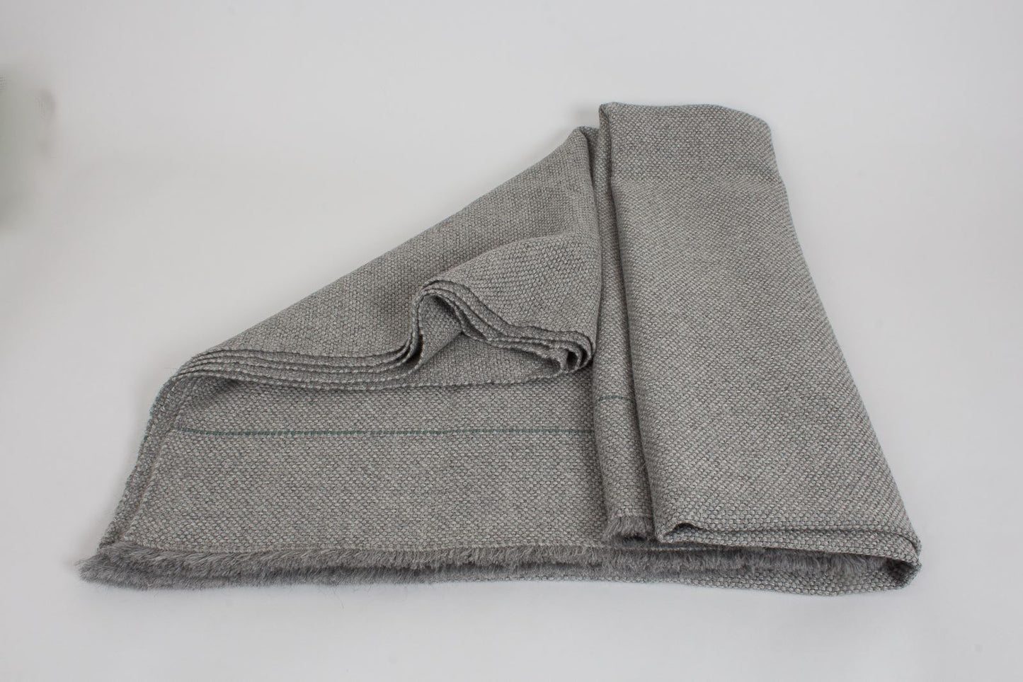 Manta de Alpaca natural gris lluvia